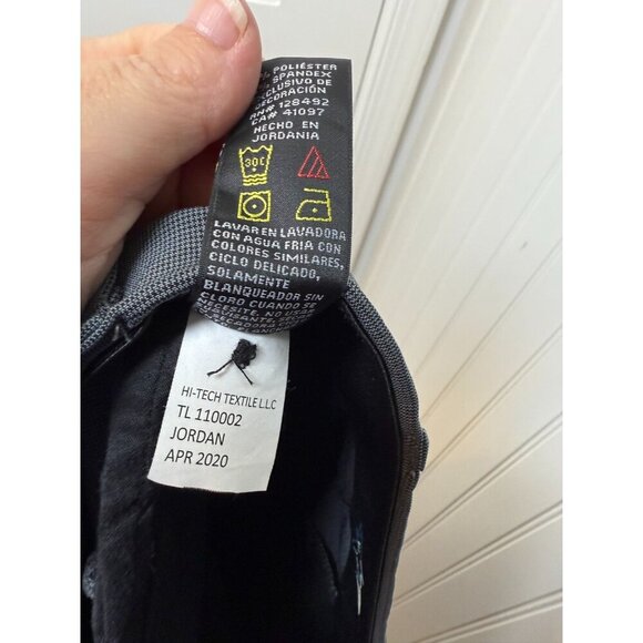 Greg Norman Grey and Black Houndstooth Performance Golf Pants Men's Sz 40 x 29 - Picture 14 of 14